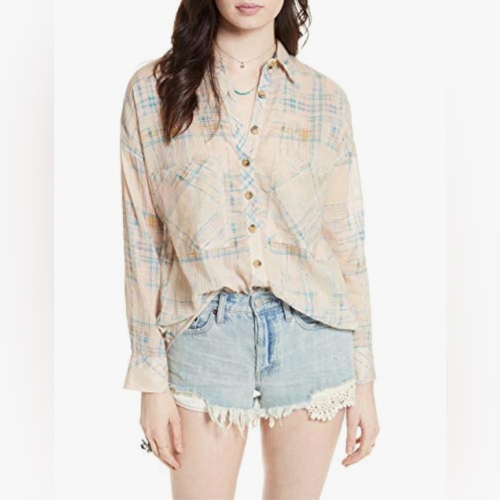 Free People‎ Shore Vibes Relaxed Lightweight Plaid Button Down Boyfriend Ivory - Picture 2 of 11
